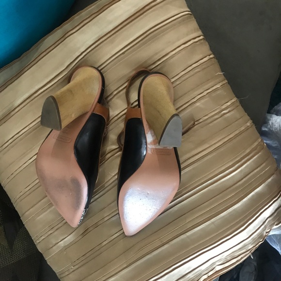 Coach Shoes - Picture 4 of 5